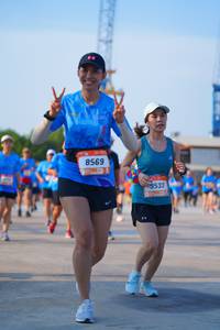 BIB: 8569, 533
                            <button type="button" onclick="openModal(3238901)" class="btn btn-primary btn-sm float-right btn-popup" data-toggle="modal" data-target=".modal-high-quality">
                        <i class="fas fa-shopping-cart"></i> Add to Cart
                    </button>
                                            <button type="button" onclick="isThisMe(3238901, true)" class="btn btn-success btn-sm float-right btn-popup btn-isme hidden" data-toggle="tooltip" data-placement="bottom" title="นี่คือรูปของคุณใช่ไหม คลิกที่นี่เพื่อเอาเข้าอัลบั้ม">
                        <i class="fas fa-plus"></i> Add to album
                    </button>
                    <button type="button" onclick="isThisMe(3238901, false)" class="btn btn-warning btn-sm float-right btn-popup btn-isnotme hidden">
                        <i class="fas fa-ban"></i> Remove from album
                    </button>